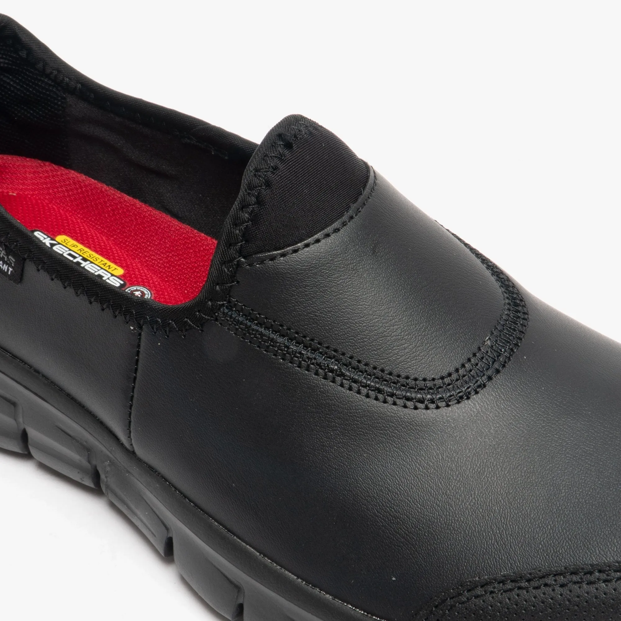 RELAXED FIT - SURE TRACK Ladies Leather Anti-Slip Shoes Black
