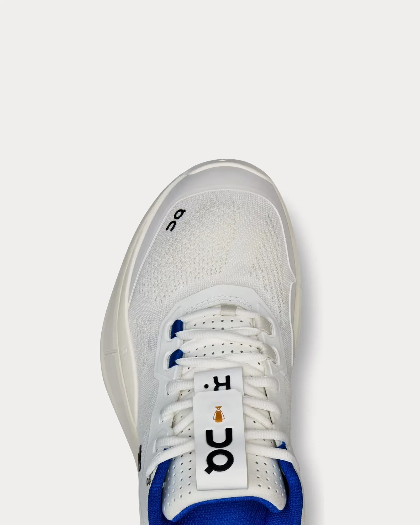Roger Pro LC White / Black Low Top Sneakers