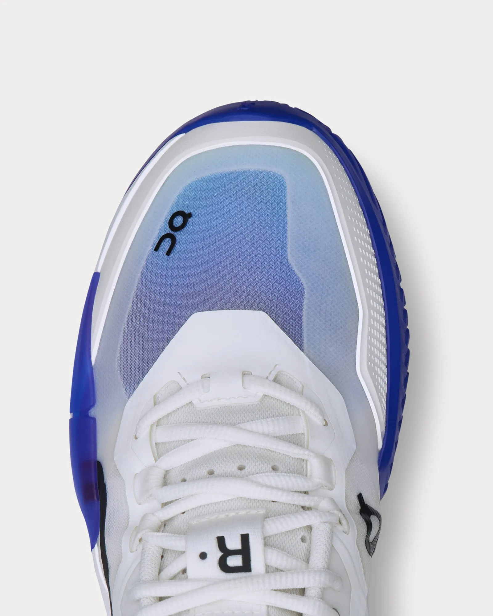 The Roger Pro 2 White / Indigo Tennis Shoes