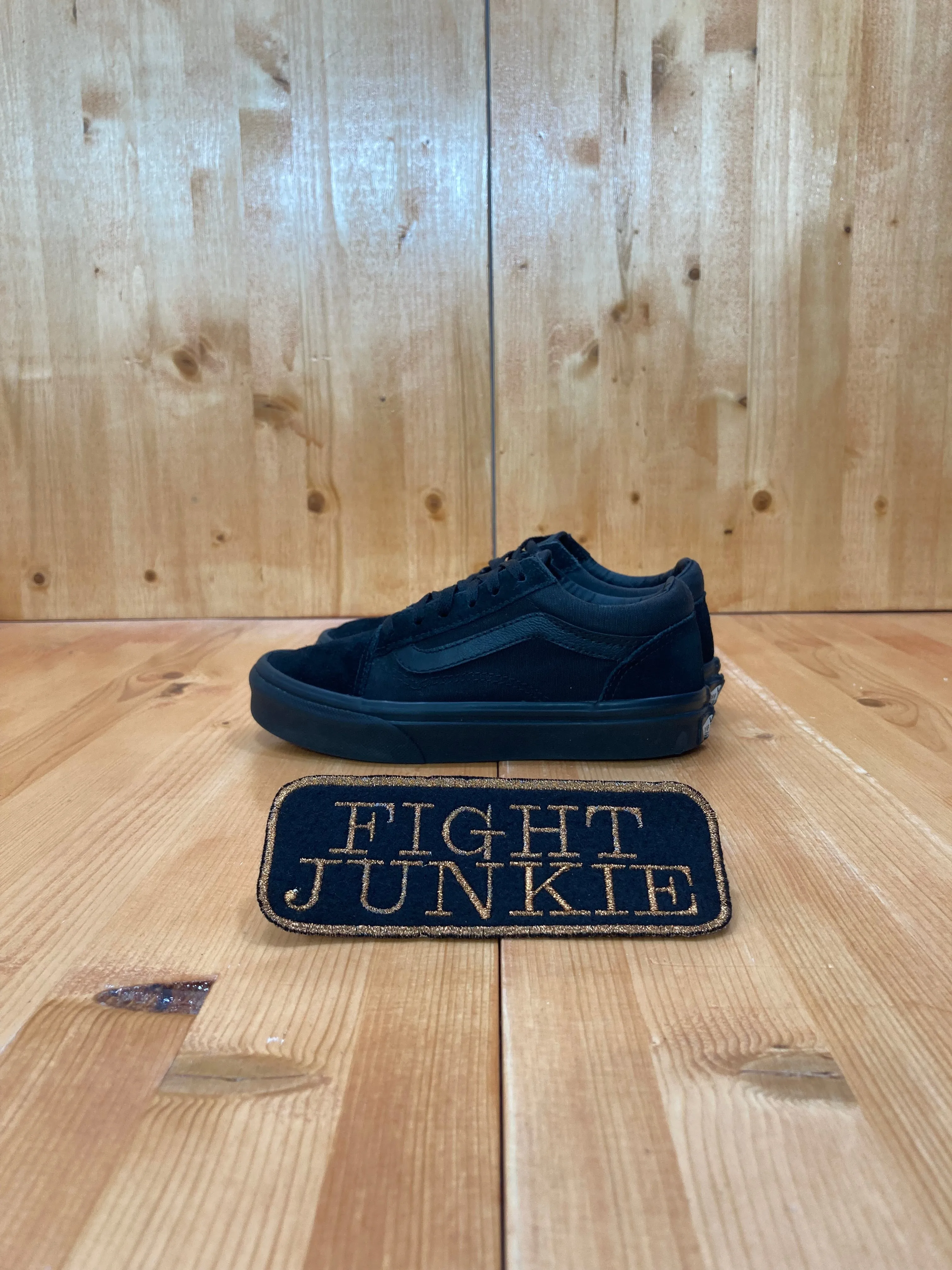 VANS OFF THE WALL Kids Size 1 Old Skool Suede & Canvas Shoes Sneakers Triple Black 721356