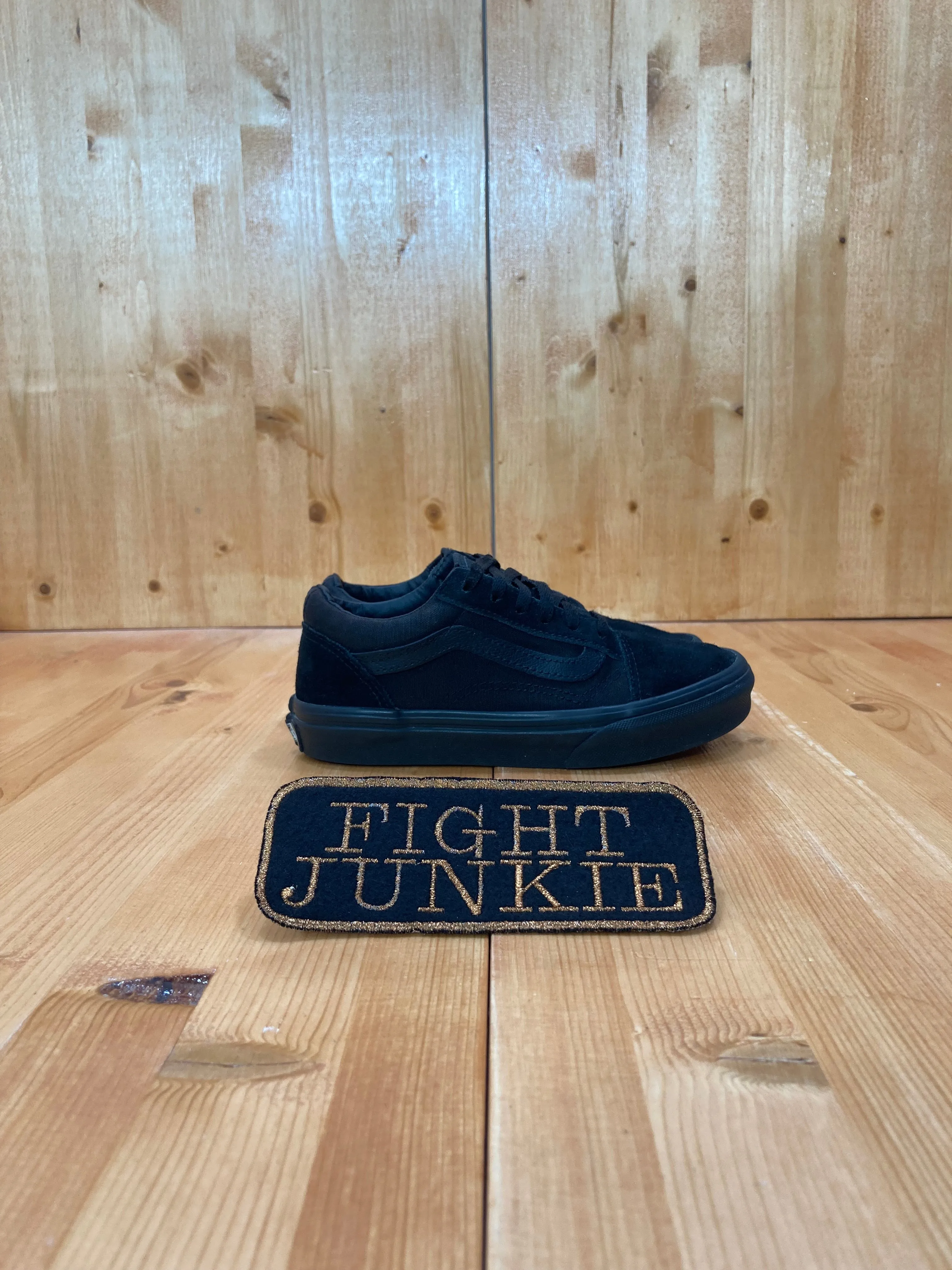 VANS OFF THE WALL Kids Size 1 Old Skool Suede & Canvas Shoes Sneakers Triple Black 721356